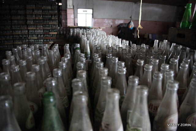 Заброшеный завод Pepsi. Камбоджа, Баттамбанга zavod pepsi kambodja 27 - Заброшеный завод Pepsi. Камбоджа, Баттамбанга