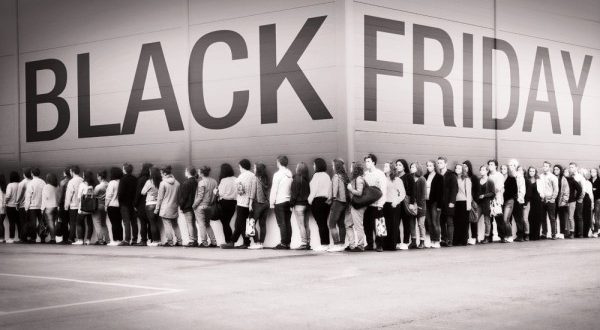 Black Friday sale 600x355 600x330 - Черная пятница 2015 в России